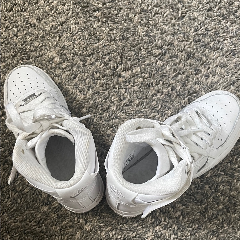 Nike Kids' White High-Top Sneakers - Picture 6 of 14